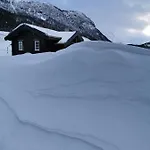 بيت خشبي Storhaugen Gard *