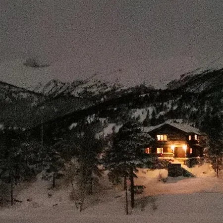 Lodge Storhaugen Gard Lom