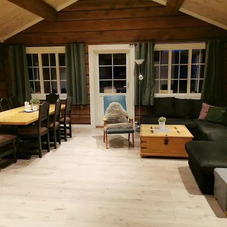 Orman Evi Storhaugen Gard Lom