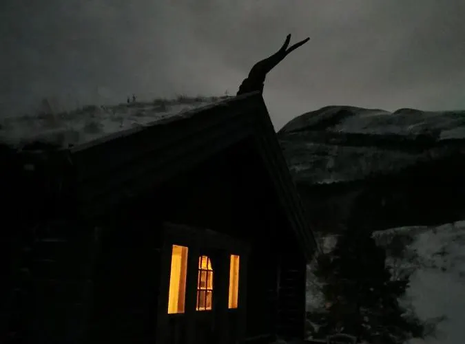 Storhaugen Gard Lodge Lom