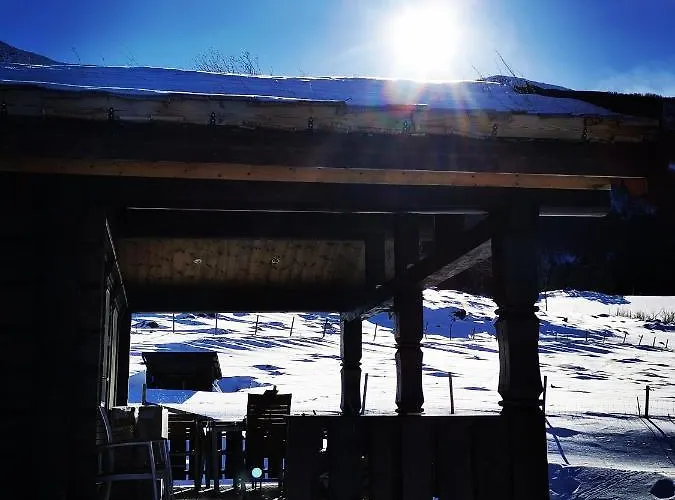 Lodge Storhaugen Gard *