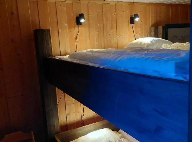 Lodge Storhaugen Gard *