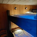 Деревянный коттедж Storhaugen Gard *