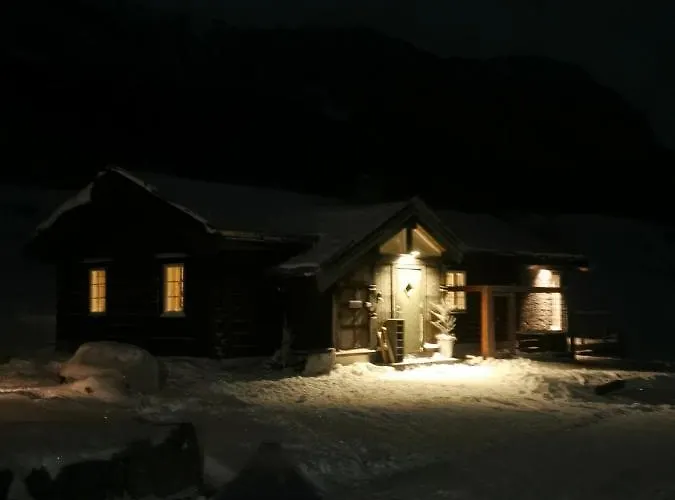 Storhaugen Gard Domek letniskowy Lom